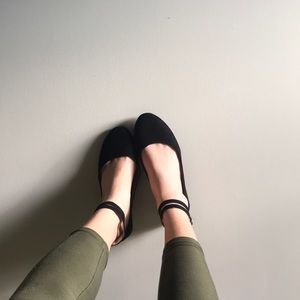 Ankle strap black flats